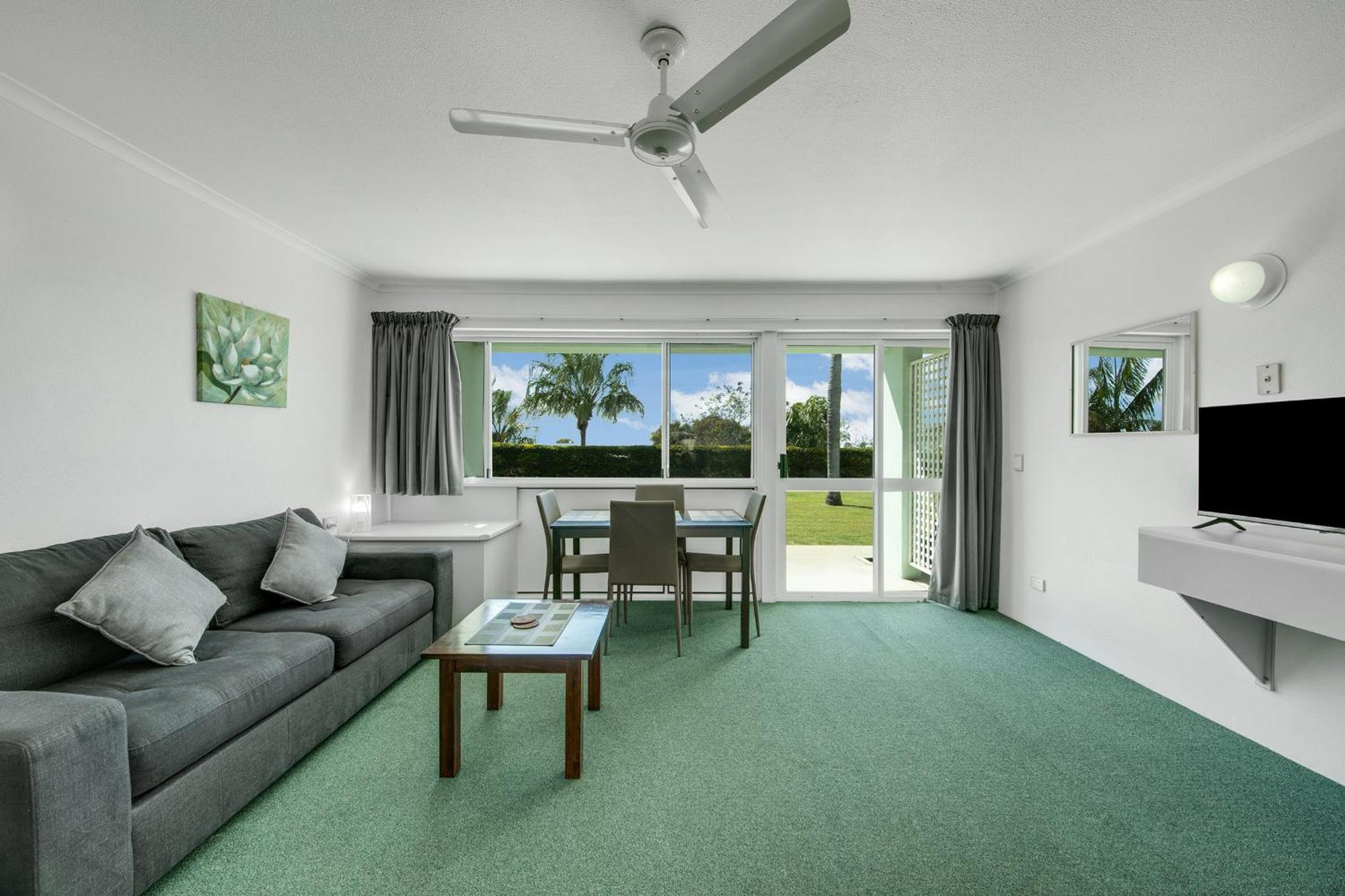 Reef Adventureland Motel Tannum Sands